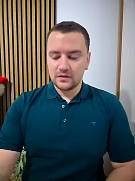 KarlosCarutox online show from December 22, 2025, 3:56 pm