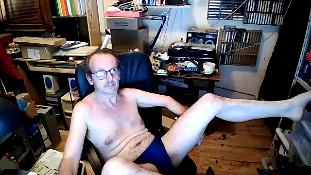 Snapshot of Marco_Marchese chatting on July 31, 2026, 12:04 pm Marco Marchese online show from July 31, 2026, 12:04 pm