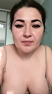 Snapshot of pussyCat_t chatting on March 7, 2026, 5:03 am pussyCat t online show from March 7, 2026, 5:03 am