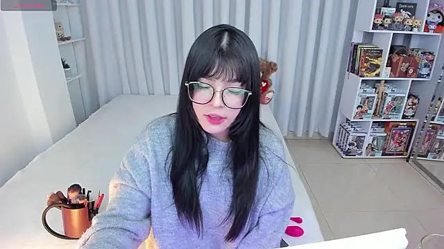 misshoneyxxx online show from February 25, 2026, 2:45 am