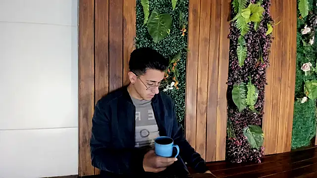 Andy Joy  online show from January 9, 2026, 1:18 pm