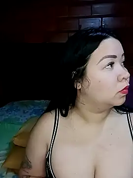 Snapshot of Chantal_lopez chatting on February 25, 2026, 5:13 pm Chantal lopez online show from February 25, 2026, 5:13 pm