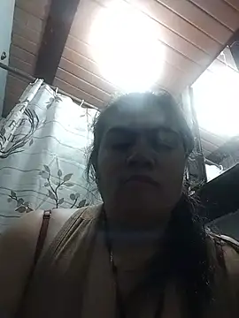 naughty-sharlot online show from July 24, 2026, 7:21 pm