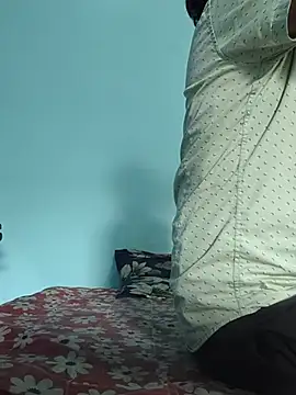 Ishan003 online show from June 16, 2026, 5:40 am