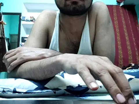 Ishan003 online show from May 28, 2026, 1:50 pm