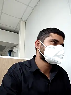 Ishan003 online show from February 14, 2025, 1:51 pm