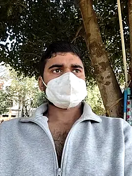 Snapshot of Ishan003 chatting on January 16, 2026, 3:54 am Ishan003 online show from January 16, 2026, 3:54 am