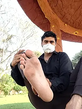 Snapshot of Ishan003 chatting on February 20, 2026, 3:36 am Ishan003 online show from February 20, 2026, 3:36 am