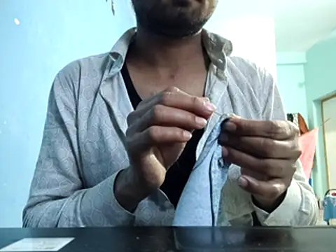 Snapshot of Ishan003 chatting on February 2, 2026, 2:10 am Ishan003 online show from February 2, 2026, 2:10 am