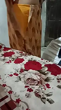 Snapshot of Bhabhi_desi12 chatting on March 3, 2025, 2:33 am Bhabhi desi12 online show from March 3, 2025, 2:33 am