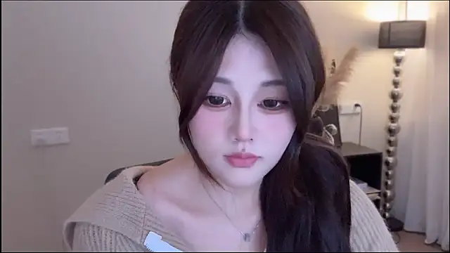 Strawberrybabyy1 online show from November 28, 2025, 2:17 pm