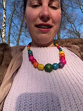 Snapshot of Yanacool007 chatting on February 15, 2025, 1:49 pm Yanacool007 online show from February 15, 2025, 1:49 pm