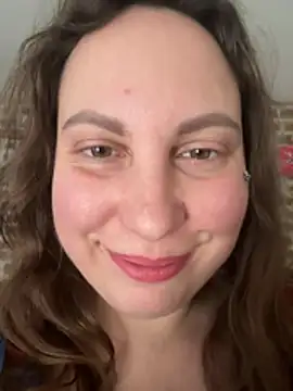 Snapshot of Yanacool007 chatting on February 1, 2026, 10:02 am Yanacool007 online show from February 1, 2026, 10:02 am