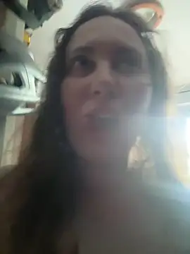 Snapshot of Yanacool007 chatting on February 18, 2026, 9:06 am Yanacool007 online show from February 18, 2026, 9:06 am