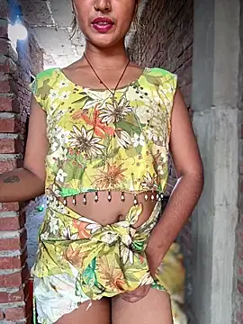 DiyAsingHh online show from June 3, 2026, 2:01 am