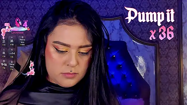 SoffiQueen online show from February 20, 2026, 2:52 pm