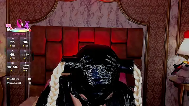 SoffiQueen online show from November 23, 2025, 9:30 am