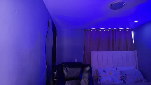 Shenoa1 online show from November 26, 2025, 12:05 pm