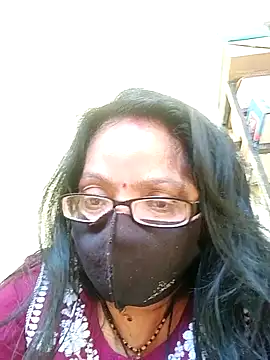 heenage online show from March 18, 2025, 9:12 am