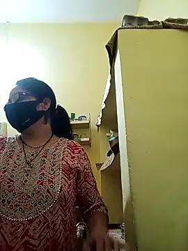 heenage online show from March 19, 2025, 2:13 pm