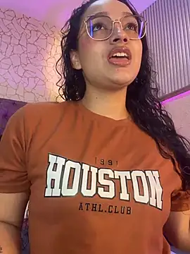 EMILYY FOXY online show from July 12, 2026, 7:04 pm