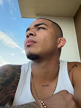 jordan mayers02 online show from April 11, 2026, 10:35 pm