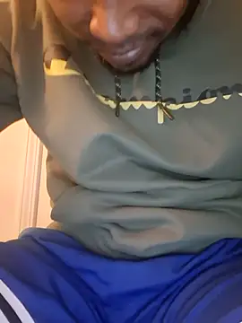 bigboytoy912 online show from June 25, 2026, 2:20 am