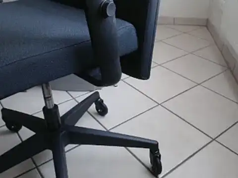 Snapshot of steelwings1976 chatting on April 1, 2026, 6:15 am steelwings1976 online show from April 1, 2026, 6:15 am