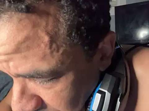 Tjskigh online show from February 19, 2026, 11:01 pm