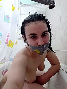 Snapshot of MikaKors chatting on February 25, 2025, 7:38 pm MikaKors online show from February 25, 2025, 7:38 pm