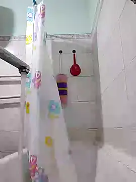 Snapshot of MikaKors chatting on February 4, 2025, 1:59 pm MikaKors online show from February 4, 2025, 1:59 pm