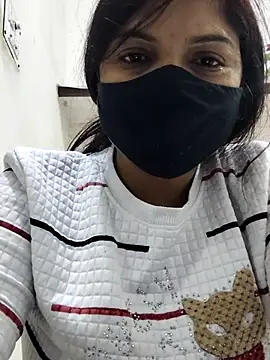 illay love online show from December 18, 2025, 4:00 pm