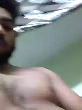 Snapshot of Rajsingh9650 chatting on January 10, 2025, 3:39 am Rajsingh9650 online show from January 10, 2025, 3:39 am