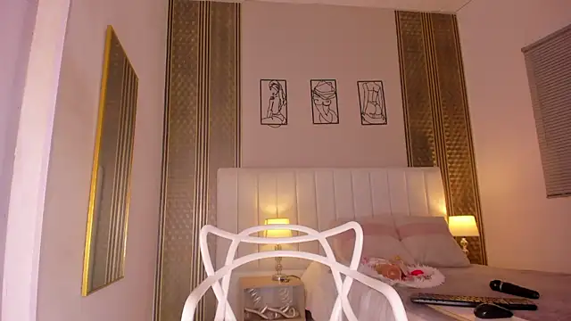 Snapshot of zoe_sky_ chatting on February 12, 2026, 11:43 am zoe sky online show from February 12, 2026, 11:43 am