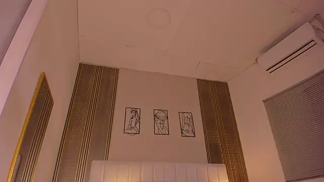 Snapshot of zoe_sky_ chatting on February 26, 2026, 11:54 am zoe sky online show from February 26, 2026, 11:54 am