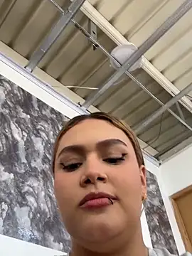 Snapshot of SofiaJoness_ chatting on November 20, 2025, 8:09 pm SofiaJoness online show from November 20, 2025, 8:09 pm