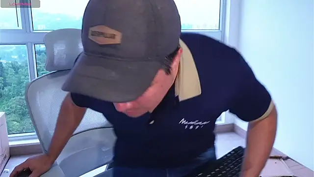 Jhonatan Morales S online show from February 8, 2025, 10:19 pm