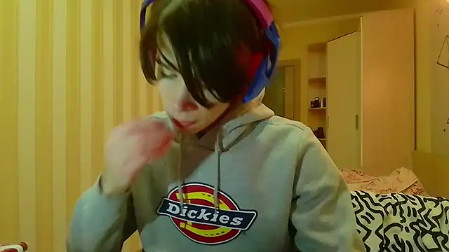 Snapshot of gayGamogey chatting on March 22, 2025, 7:42 pm gayGamogey online show from March 22, 2025, 7:42 pm