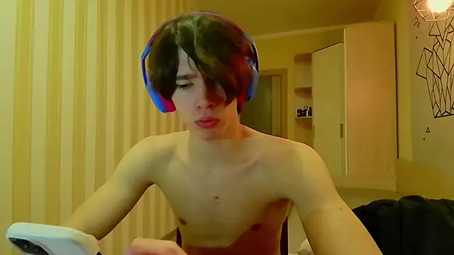 Snapshot of gayGamogey chatting on March 18, 2025, 8:37 pm gayGamogey online show from March 18, 2025, 8:37 pm