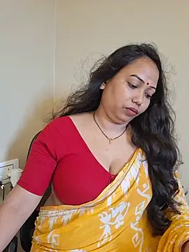 DREAM GIRL-30 online show from June 25, 2026, 5:12 am