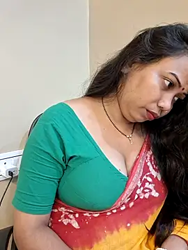 DREAM GIRL-30 online show from July 15, 2026, 5:20 pm