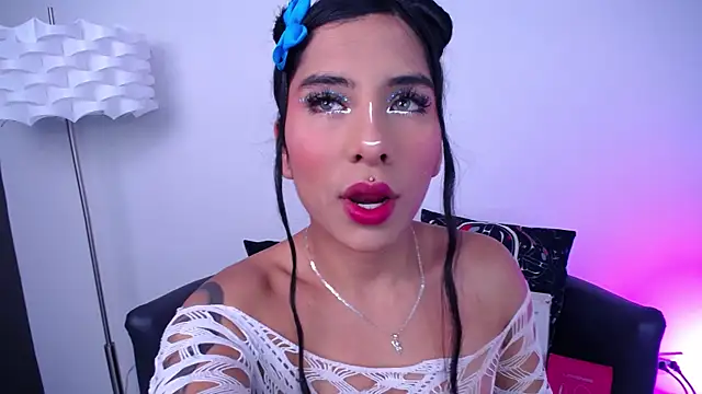 Snapshot of miss__allison chatting on October 1, 2025, 11:03 am miss allison online show from October 1, 2025, 11:03 am