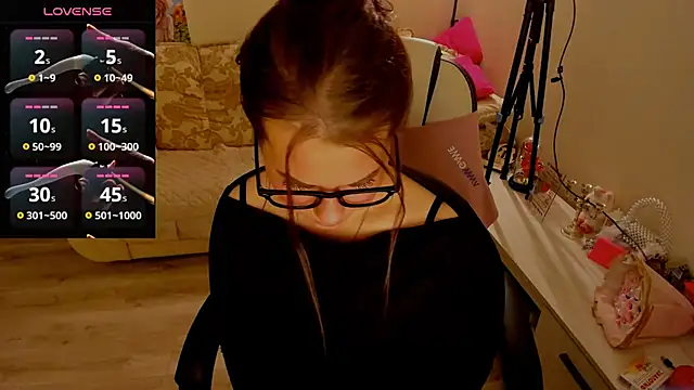 masha19981 online show from March 8, 2026, 7:50 pm