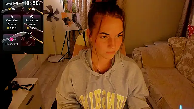 Snapshot of masha19981 chatting on September 22, 2025, 6:58 pm masha19981 online show from September 22, 2025, 6:58 pm