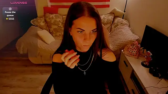 masha19981 online show from November 6, 2025, 7:40 pm