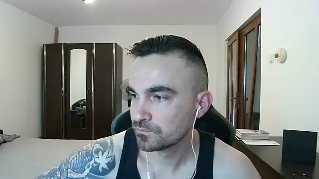 Snapshot of mu5clemania2 chatting on December 22, 2025, 6:46 am mu5clemania2 online show from December 22, 2025, 6:46 am