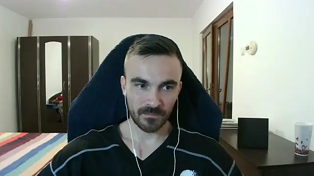 Snapshot of mu5clemania2 chatting on November 1, 2025, 4:52 am mu5clemania2 online show from November 1, 2025, 4:52 am