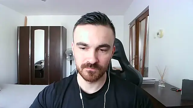 Snapshot of mu5clemania2 chatting on February 22, 2026, 9:44 am mu5clemania2 online show from February 22, 2026, 9:44 am