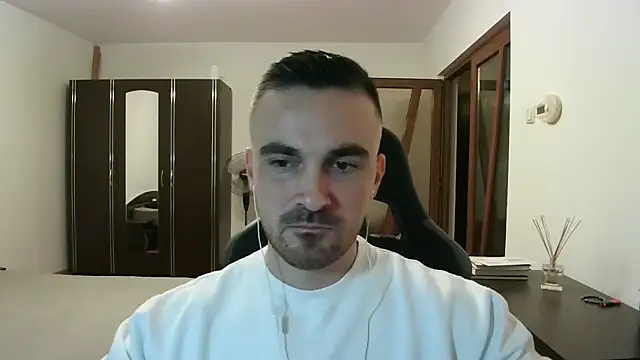 Snapshot of mu5clemania2 chatting on February 23, 2026, 7:36 pm mu5clemania2 online show from February 23, 2026, 7:36 pm