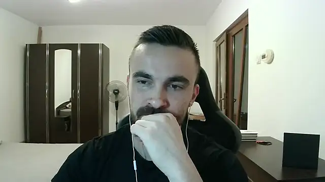 Snapshot of mu5clemania2 chatting on January 17, 2026, 8:12 pm mu5clemania2 online show from January 17, 2026, 8:12 pm